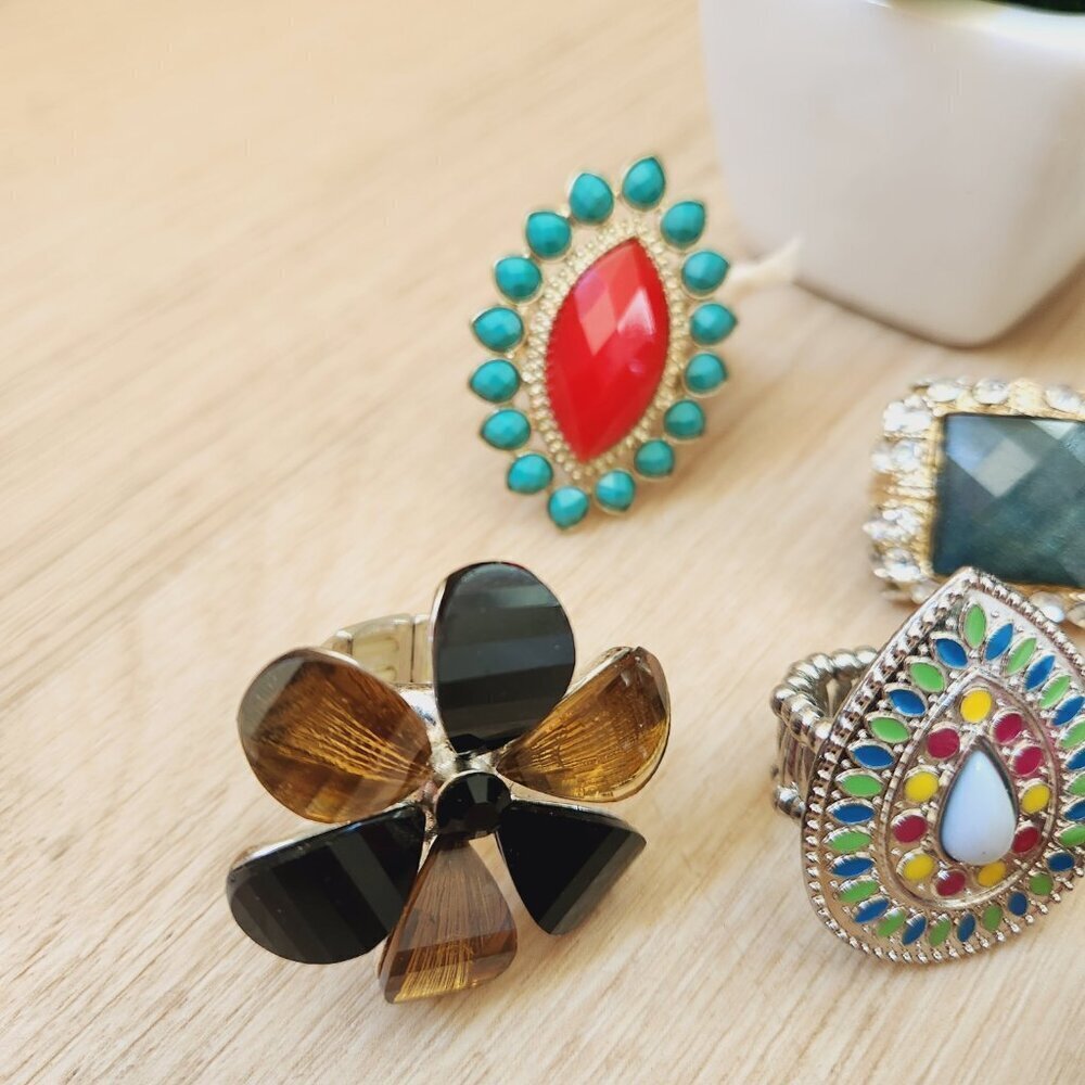 Statement Rhinestone Sparkly Bling Charms Stretch Rings Jewelry Lot of 7 - Picture 2 of 5